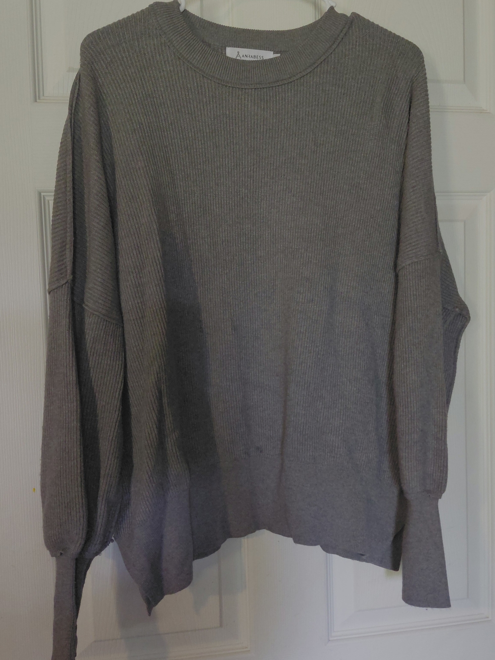 Everyday Ribbed Crewneck Sweater in Gray